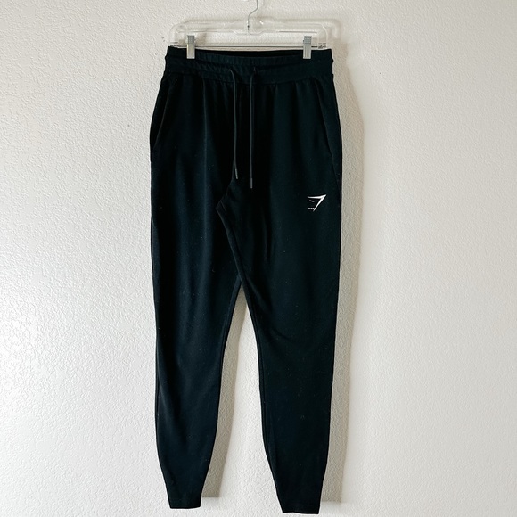 Gymshark Pants - Gymshark Women’s Black Joggers Size Medium